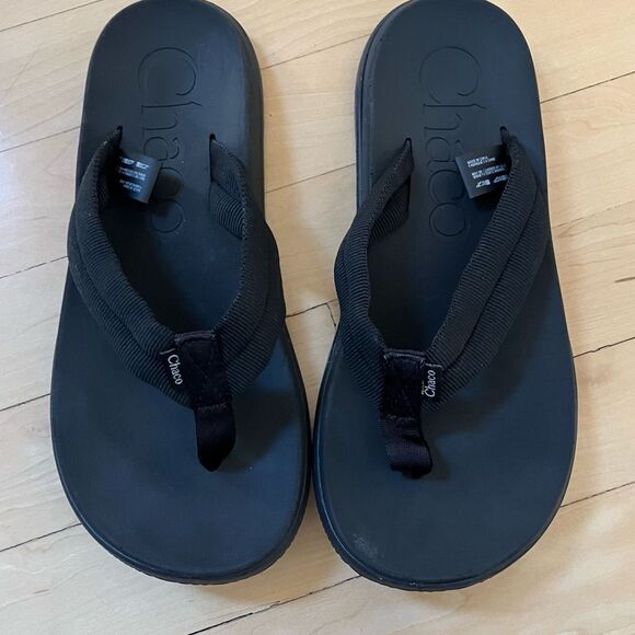 Chaco Women's Chillos Flip Flop Sandals in Black 7 - Picture 2 of 12